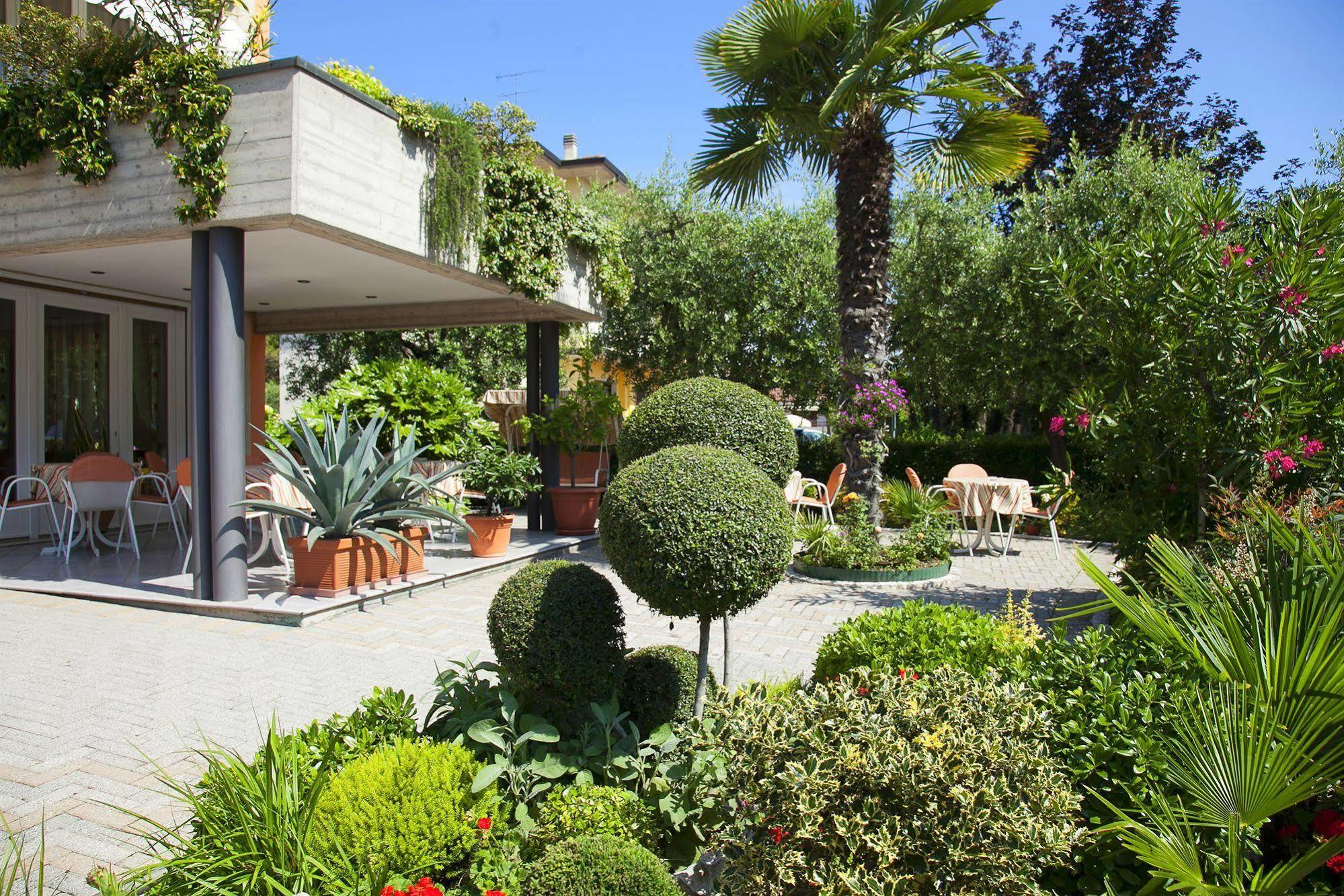 Hotel Marolda Sirmione Exterior foto